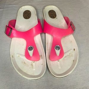 pink jelly-type sandal